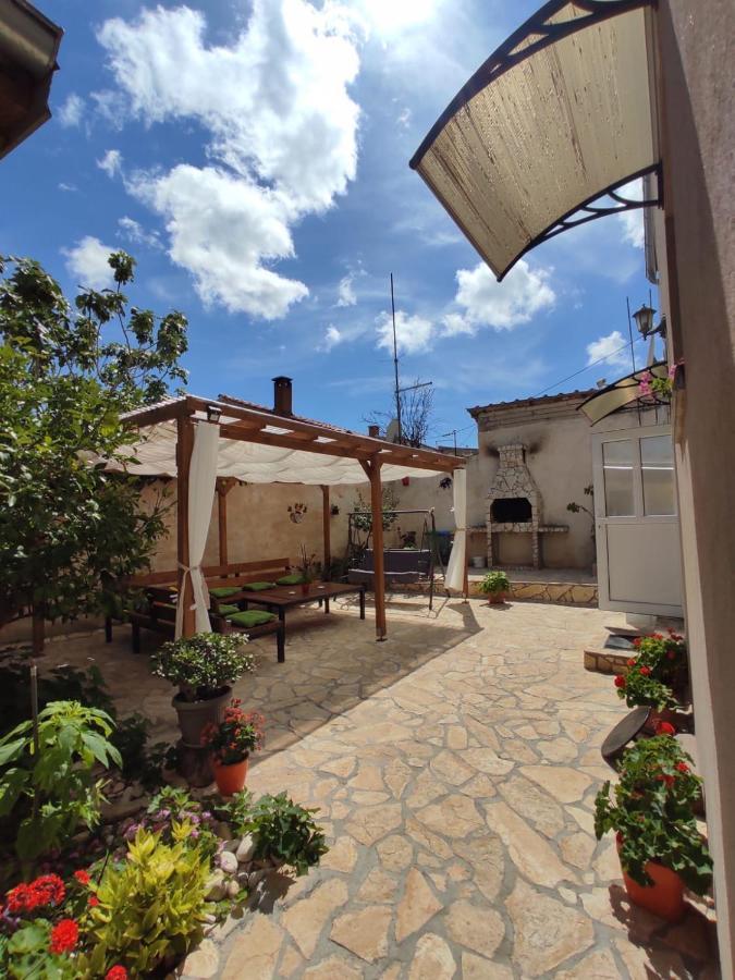 Apartmani Amans Πούλα Εξωτερικό φωτογραφία