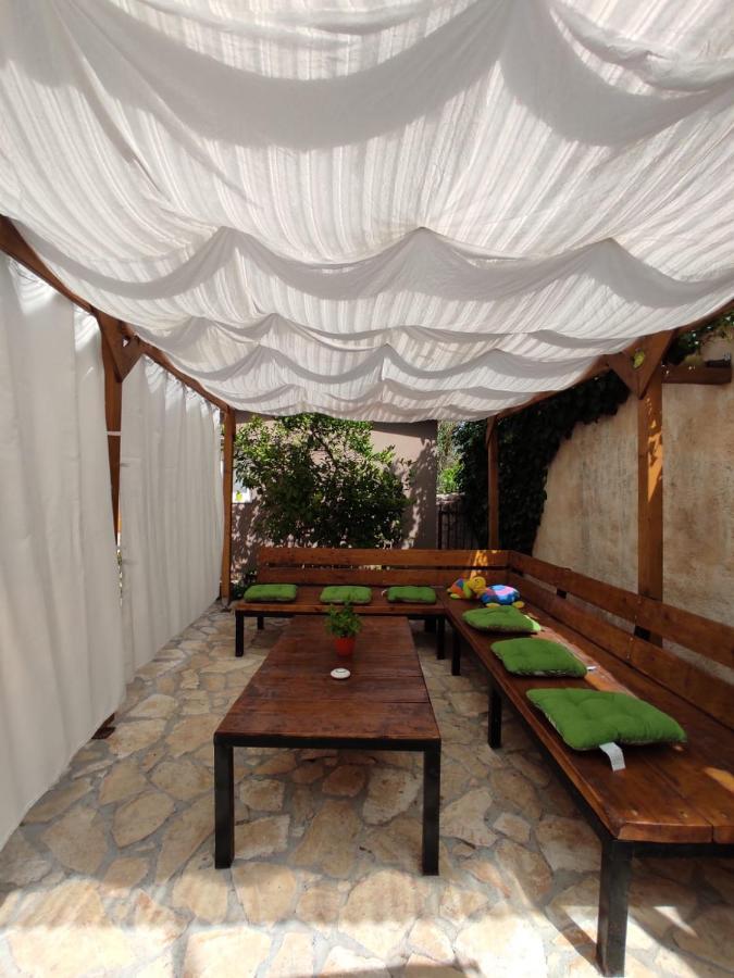 Apartmani Amans Πούλα Εξωτερικό φωτογραφία