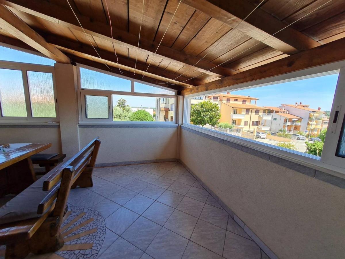 Apartmani Amans Πούλα Εξωτερικό φωτογραφία